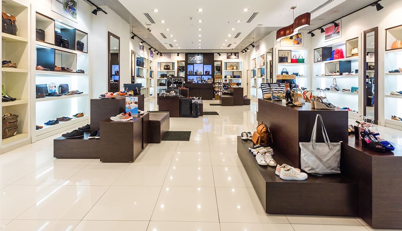 Спортмастер афимолл. Кантата Афимолл Сити. Афимолл ювелирный магазин. Tornado shop Афимолл. Ash Афимолл бренды.