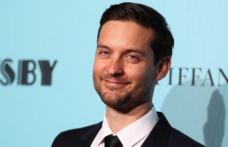 Самый сложный поцелуй и вегетарианский хот-дог. 15 фактов о Тоби Магуайре