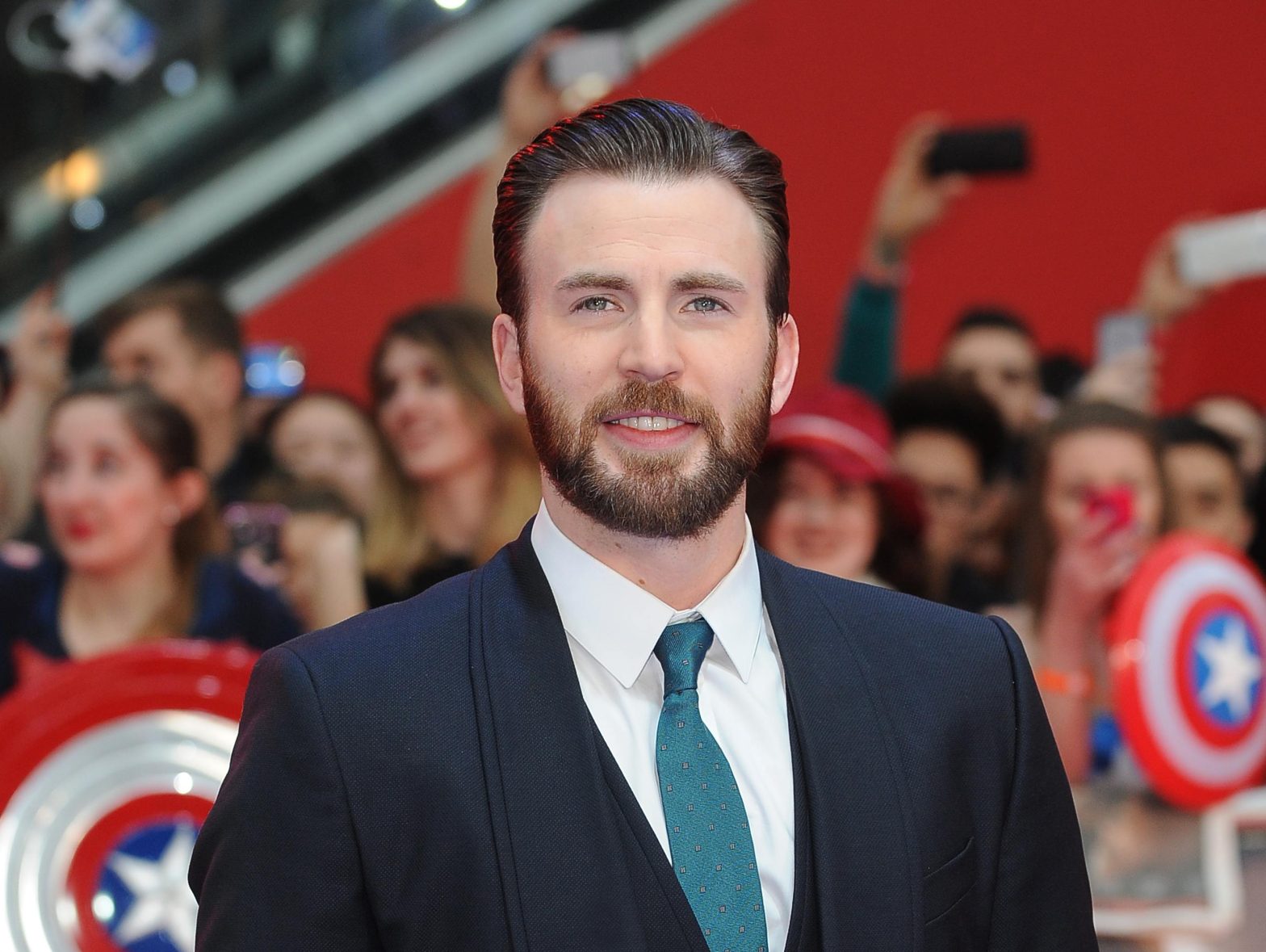 Пай-мальчик, брошенный Ромео и санитар №2: 14 фактов о Крисе Эвансе