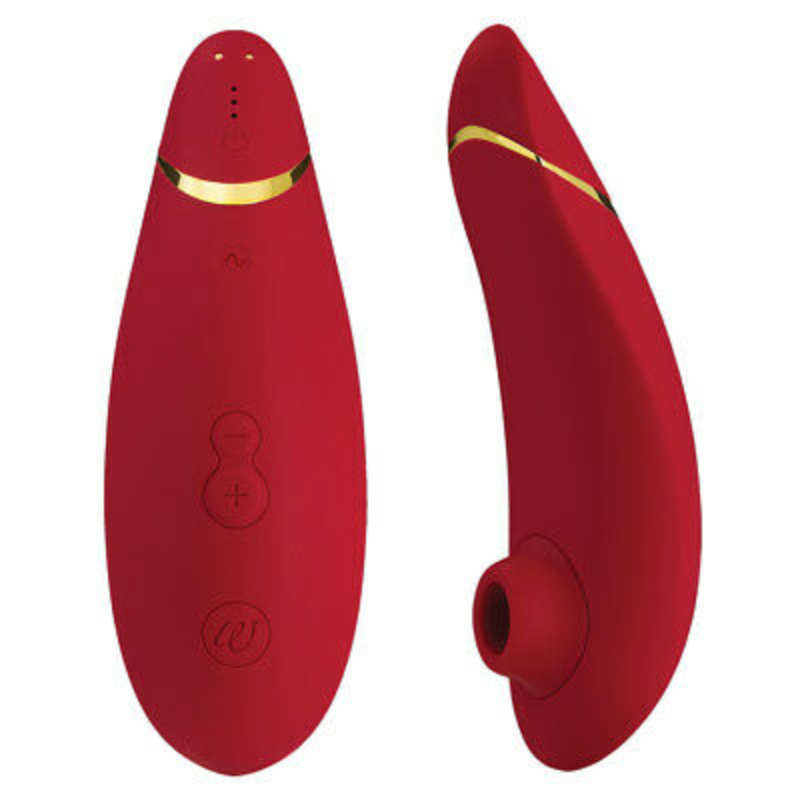 Новая игрушка доставляет женщине приятных ощущений в постели онлайн