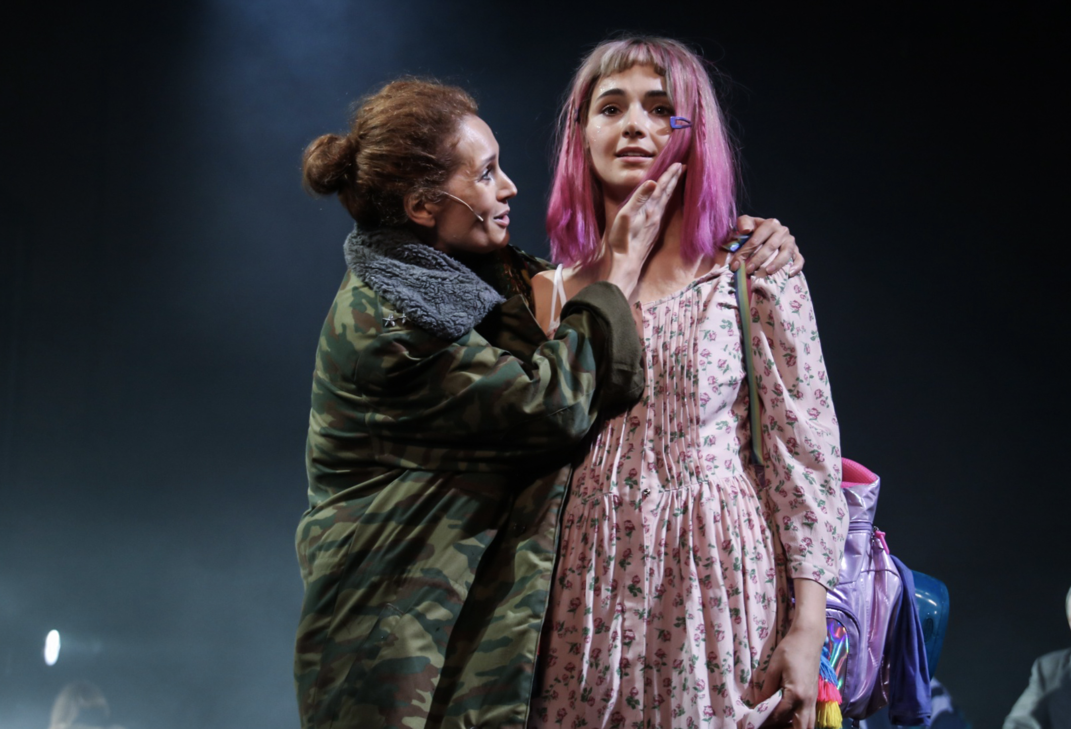 Пьеса инспектор пришел. Театр им пушкина отзывы. Театр на юго-западе зойкина квартира видео. Спектакль красавцы пашнин. Фотовыставки от танцовщиков театра.