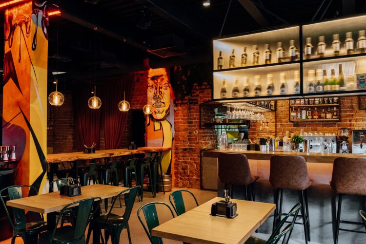 Ресторан Steel bar & kitchen, метро Октябрьская, Ленинский прт, 4