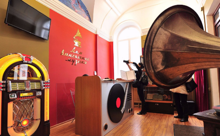 В Москве открылся первый музей винтажной музыки