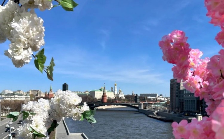 В Москве продолжает теплеть