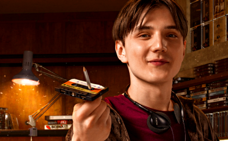 PREMIER выпустил постеры сериала «Мир! Дружба! Жвачка!»