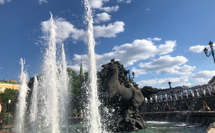 В Москве будет ветрено, дождливо и холодно