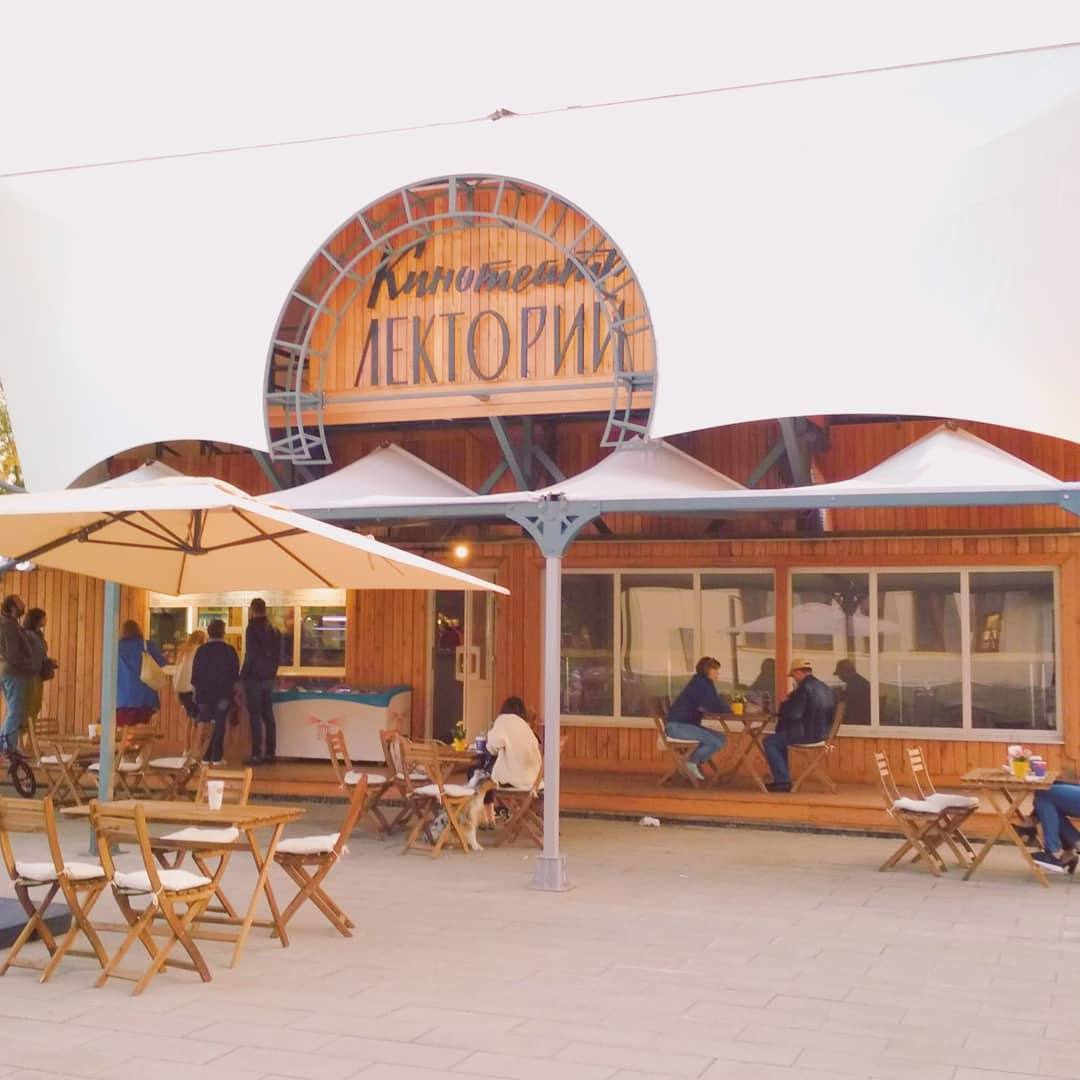 В российский прокат выходит фильм «Джонни» с Николаем Фоменко