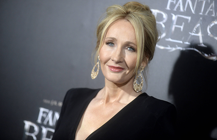 Развод, бедность и всемирное признание: преодоления Джоан Роулинг