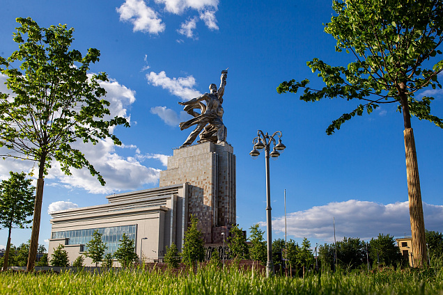 ВДНХ приглашает на выставку иранского искусства