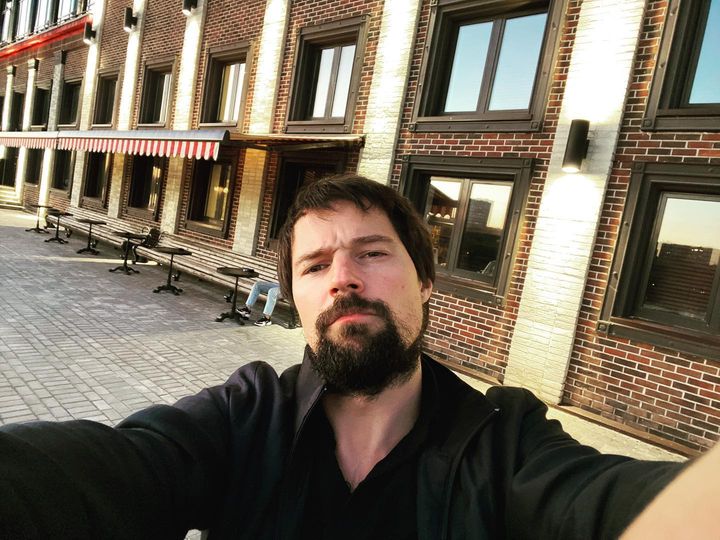 Козловский отсудил рубль у активиста, обвинившего его в дискредитации армии