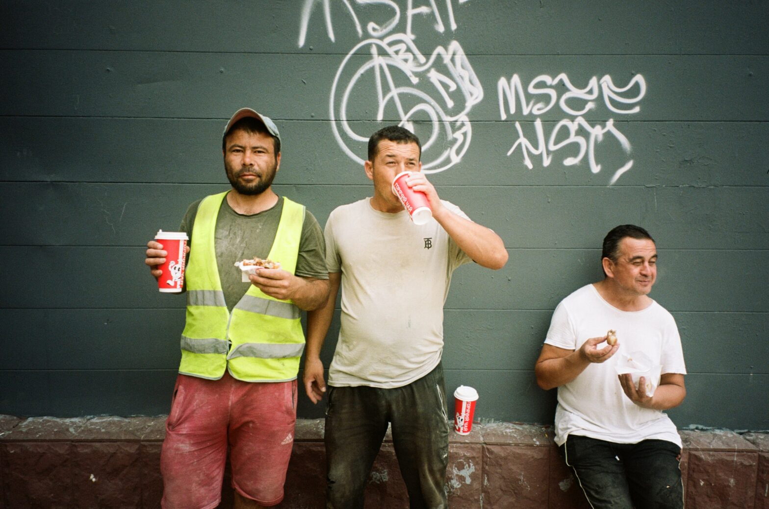 А дальше были беляши — шоураннеры ЧБД открыли свою беляшную