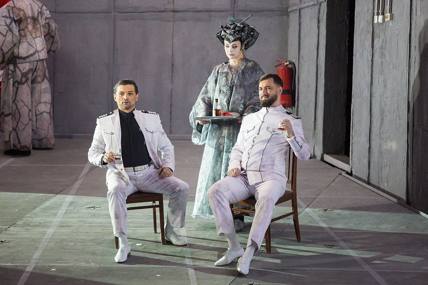 Театральный дайджест: спектакль «Это все она», опера «Мадам Баттерфляй» и мюзикл «Капитанская дочка»