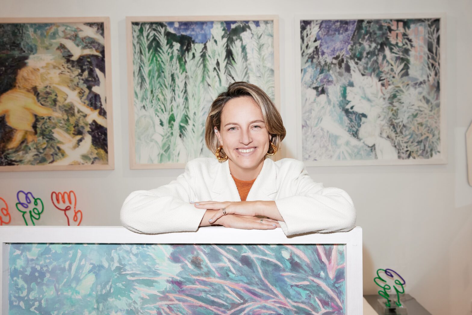 Живет и работает в Москве: Александра Лекомцева, соучредительница и управляющий директор галереи SAMPLE