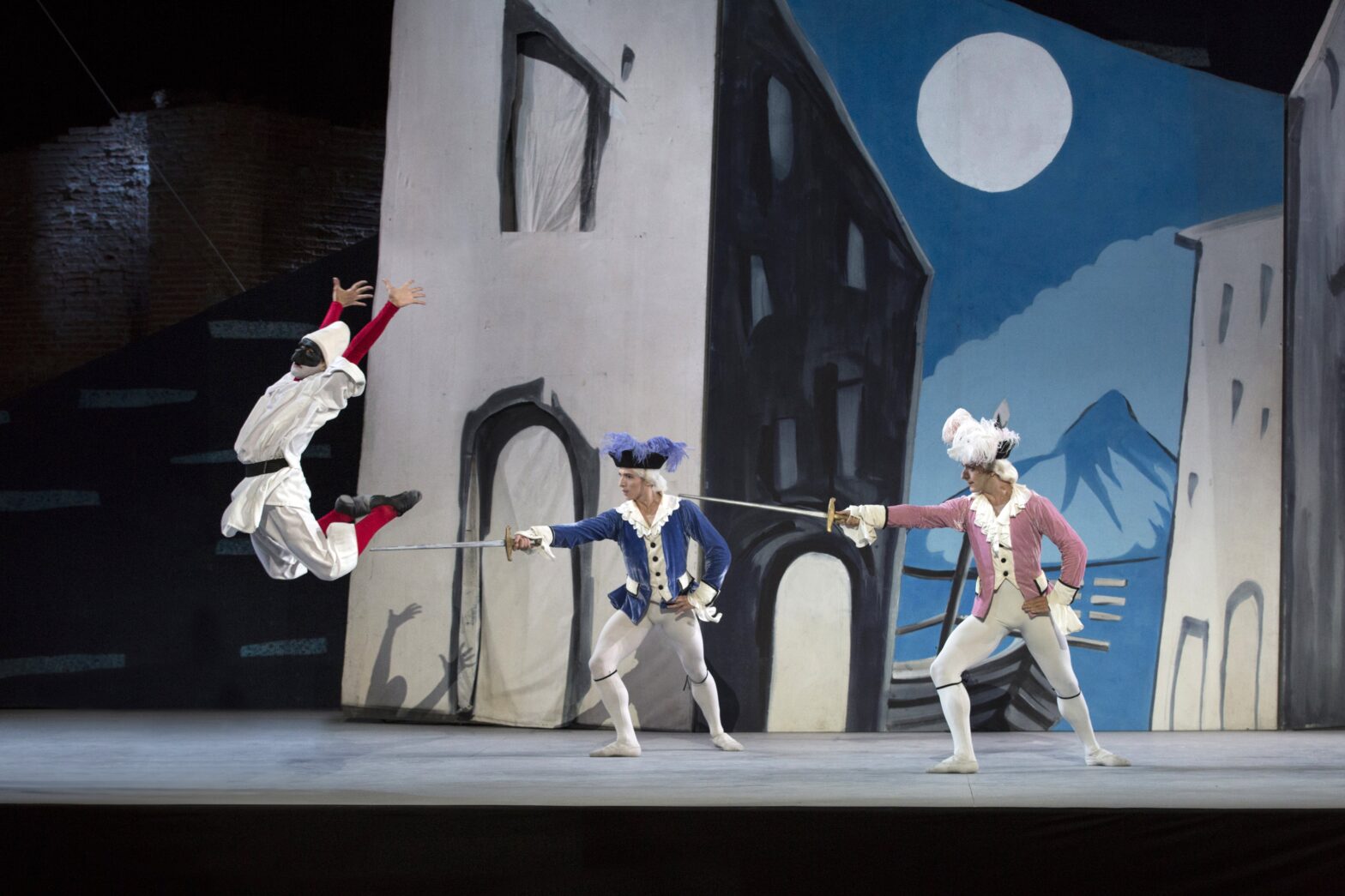 «Русские сезоны» в кинотеатре: о балете и Пикассо