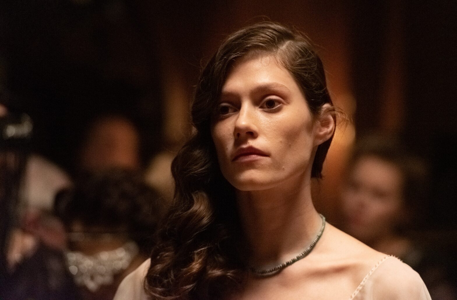 Интервью с актрисой Ириной Мартыненко — о сериале «Иные», альтернативных мирах и материнстве