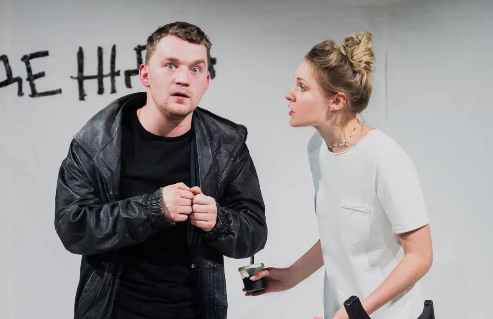 Театральный дайджест: «Забыть Герострата», спектакль Богомолова в МХТ имени Чехова и история Курта Кобейна