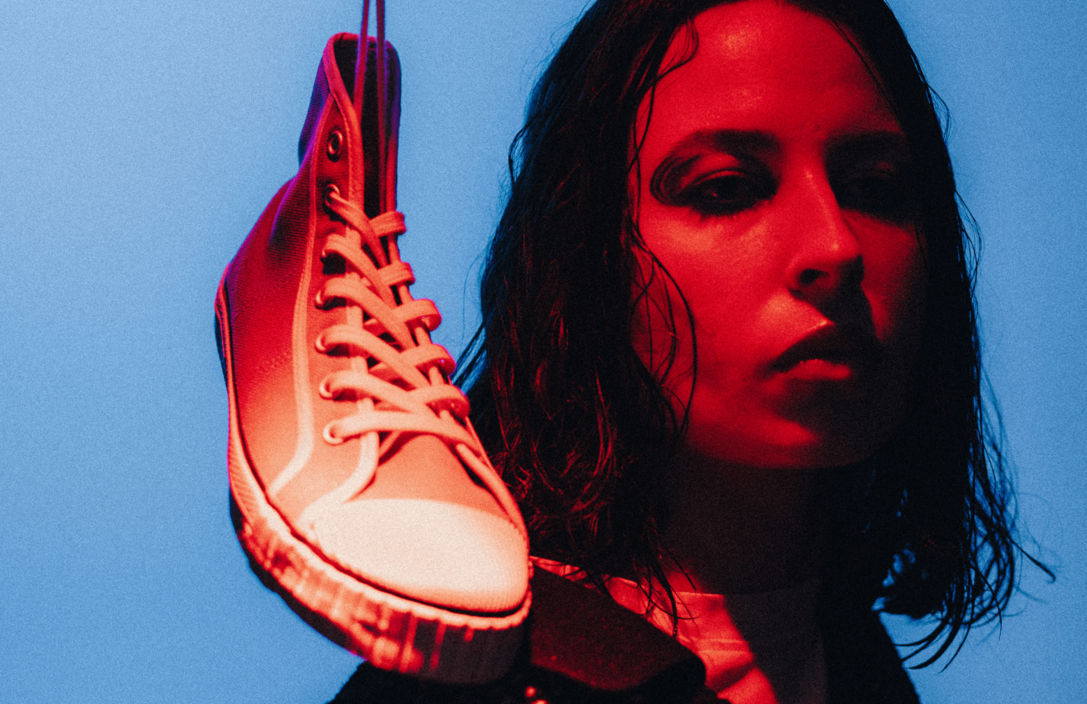 «Два Мяча» выпустили обновленную весенне-летнюю коллекцию