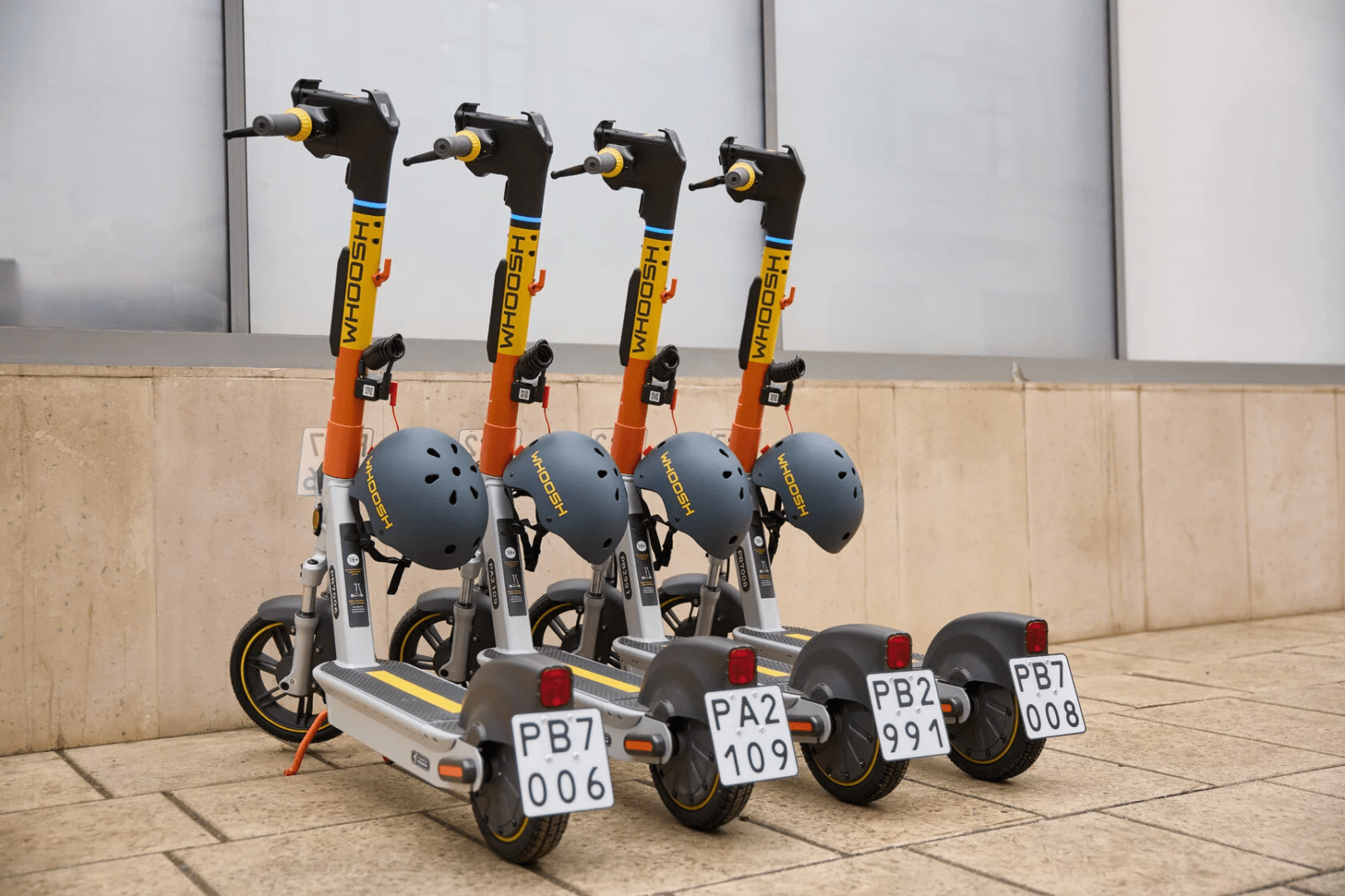 Сезон проката электросамокатов и велосипедов открыт в Москве