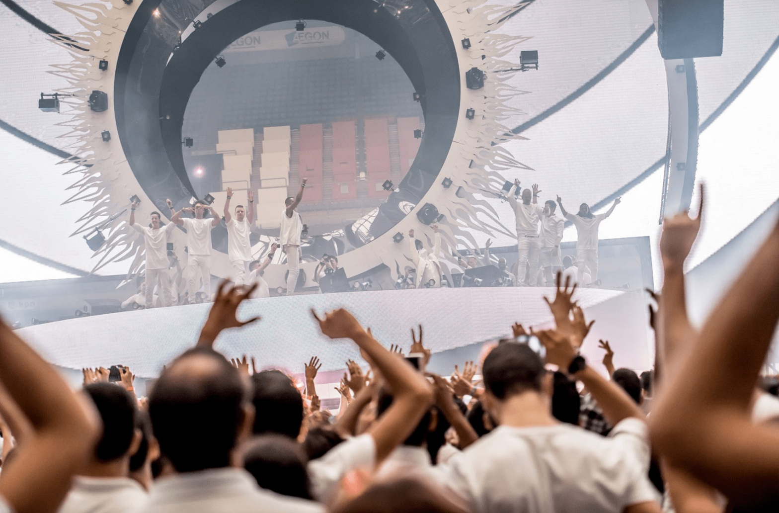 Куда сходить на неделе с 23 по 29 сентября: фестиваль Sensation в Питере, премьера фильма «Мой Марчелло» и концерт Big Baby Tape