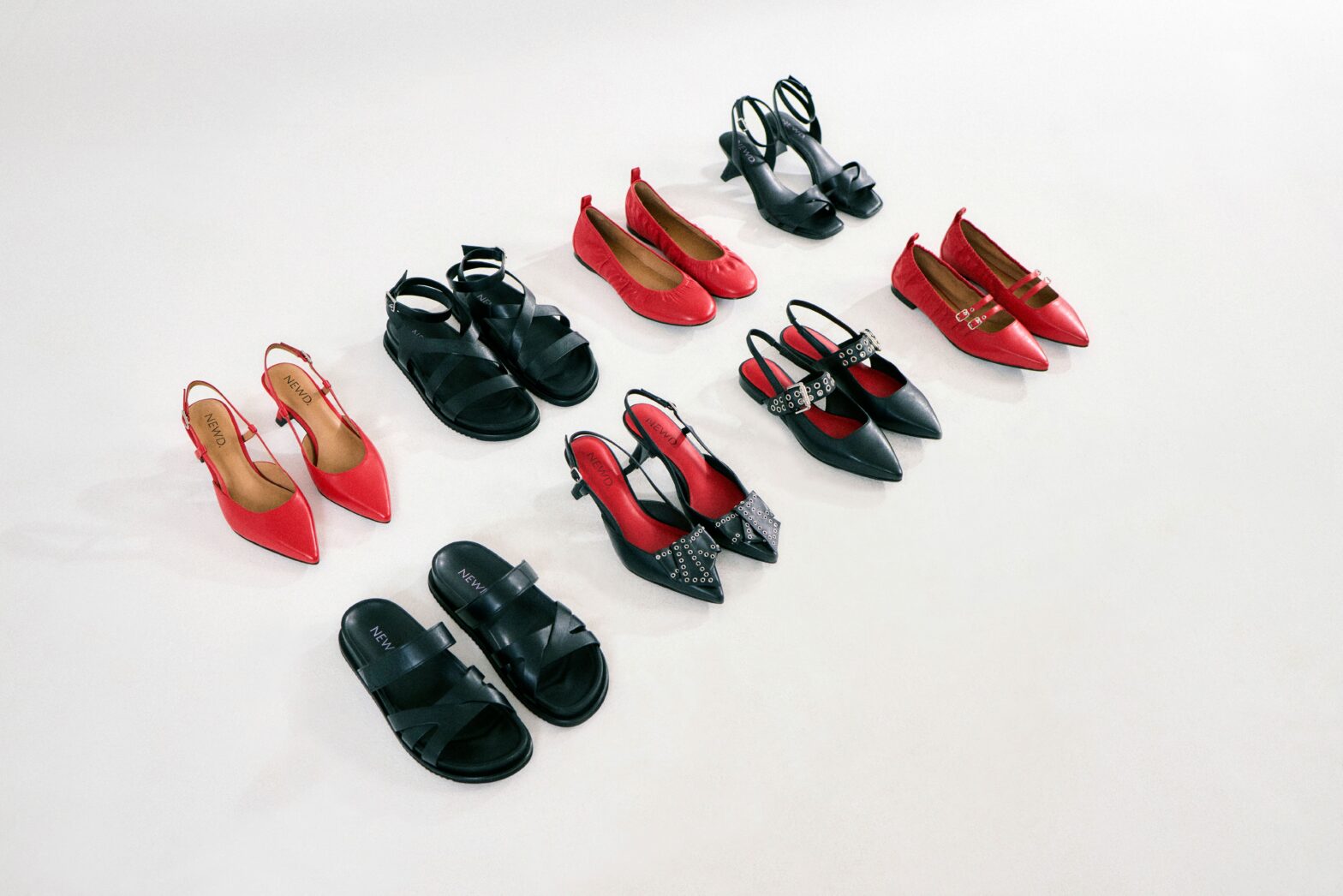 Tamaris представил новую весенне-летнюю коллекцию премиальной линейки NEWD Tamaris представил новую весенне-летнюю коллекцию премиальной линейки NEWD