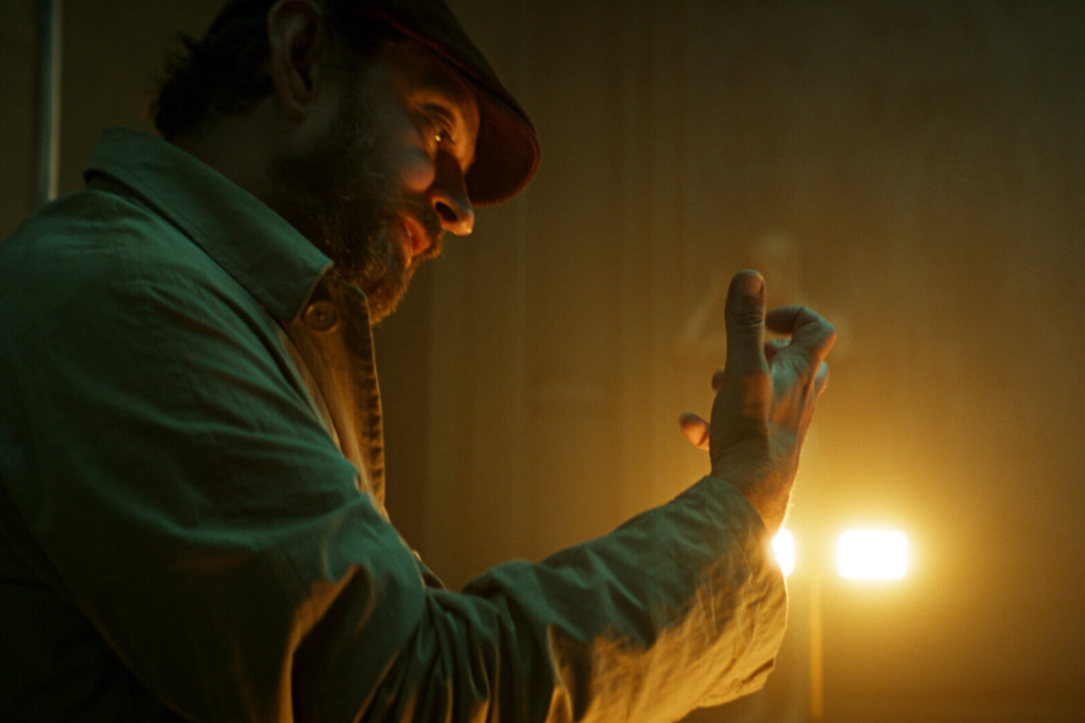 Панельки, серость и сосед-маньяк: отличия российских детективных сериалов от американских