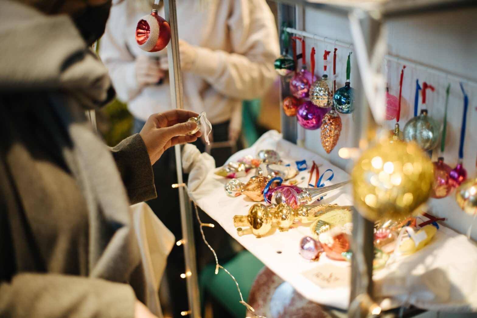 Где закупиться новогодними подарками: маркеты, на которые вы еще успеваете