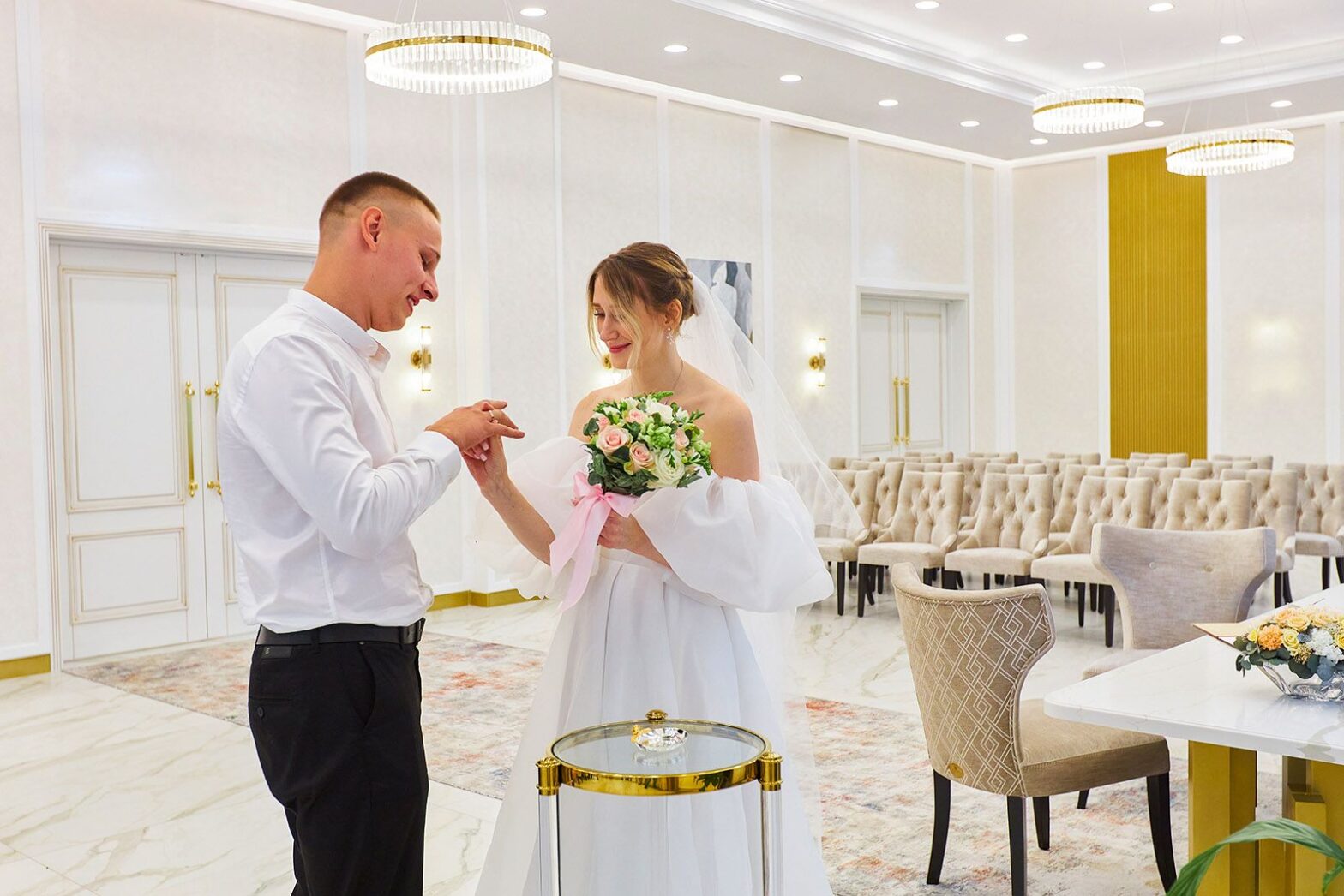 В Москве появились три Дворца бракосочетания