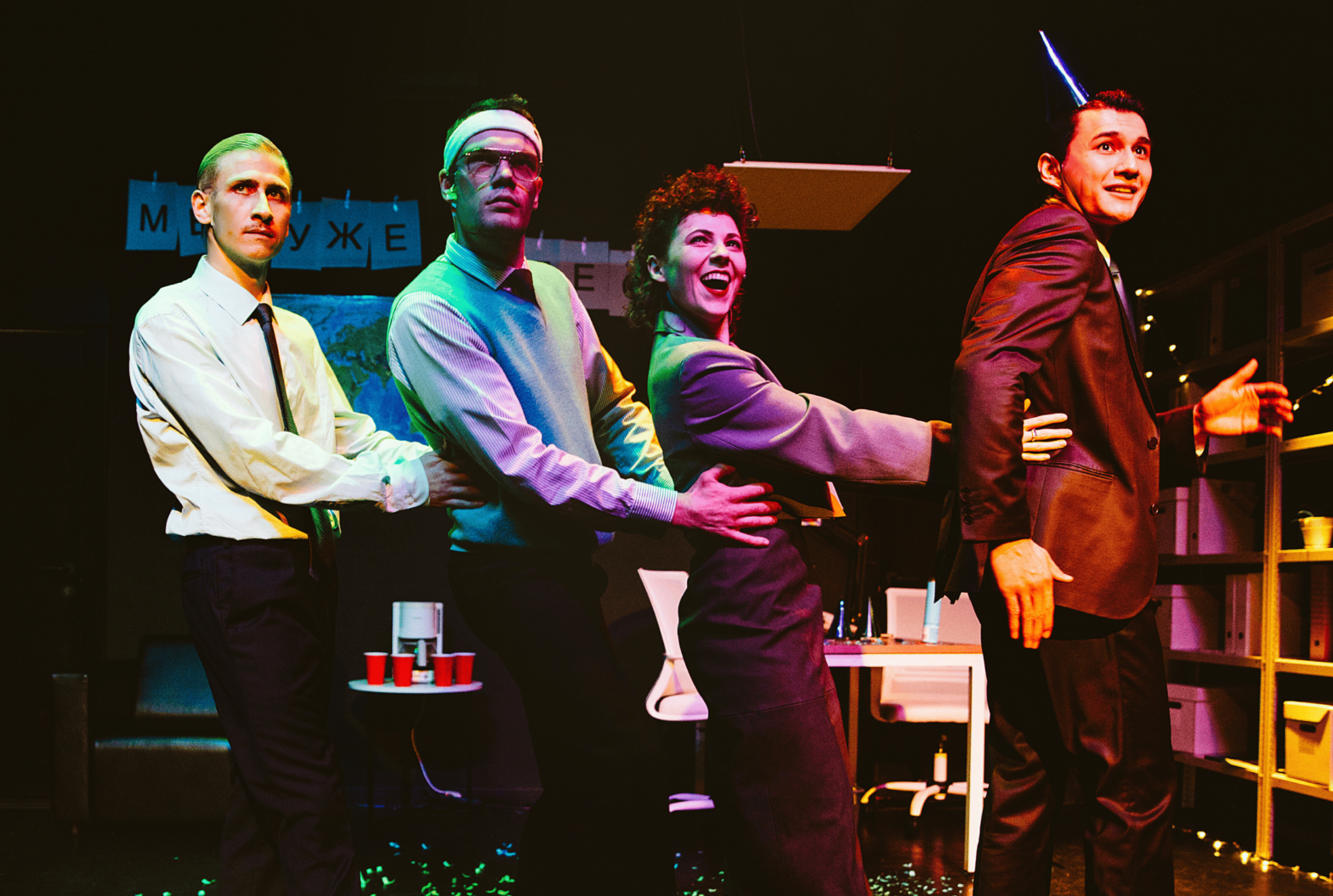 Куда сходить с 2 по 8 февраля: спектакль «Лисистрата», предпремьерный показ «Здесь был Юра» и лекции Юрия Муравицкого