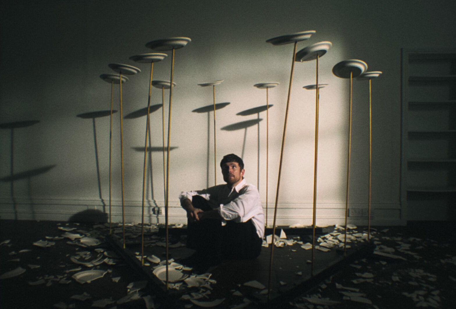 Что послушать: гипнотический джаз, душевный инди и концептуальные релизы