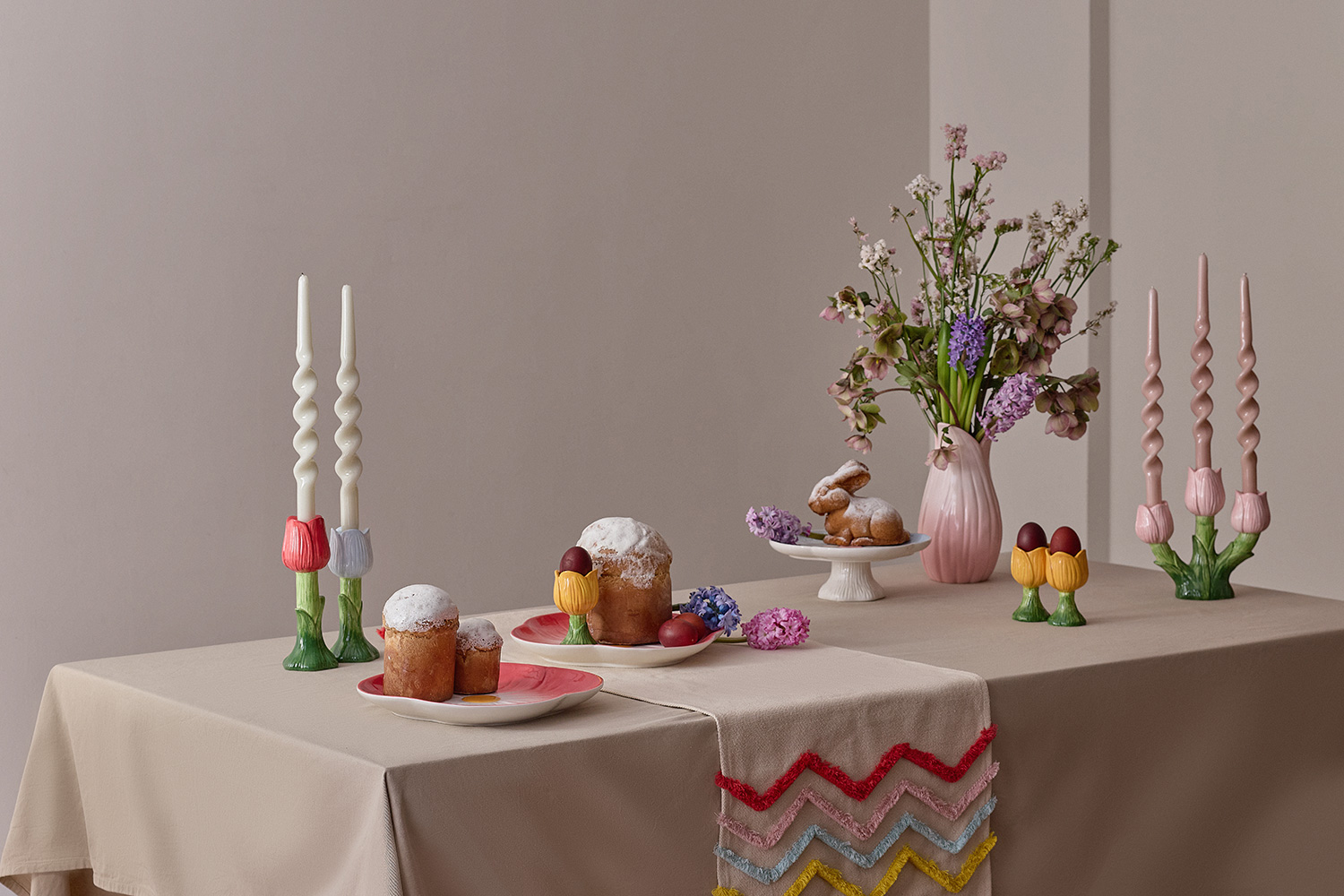 Как украсить стол на Пасху: история, советы и нужные вещи