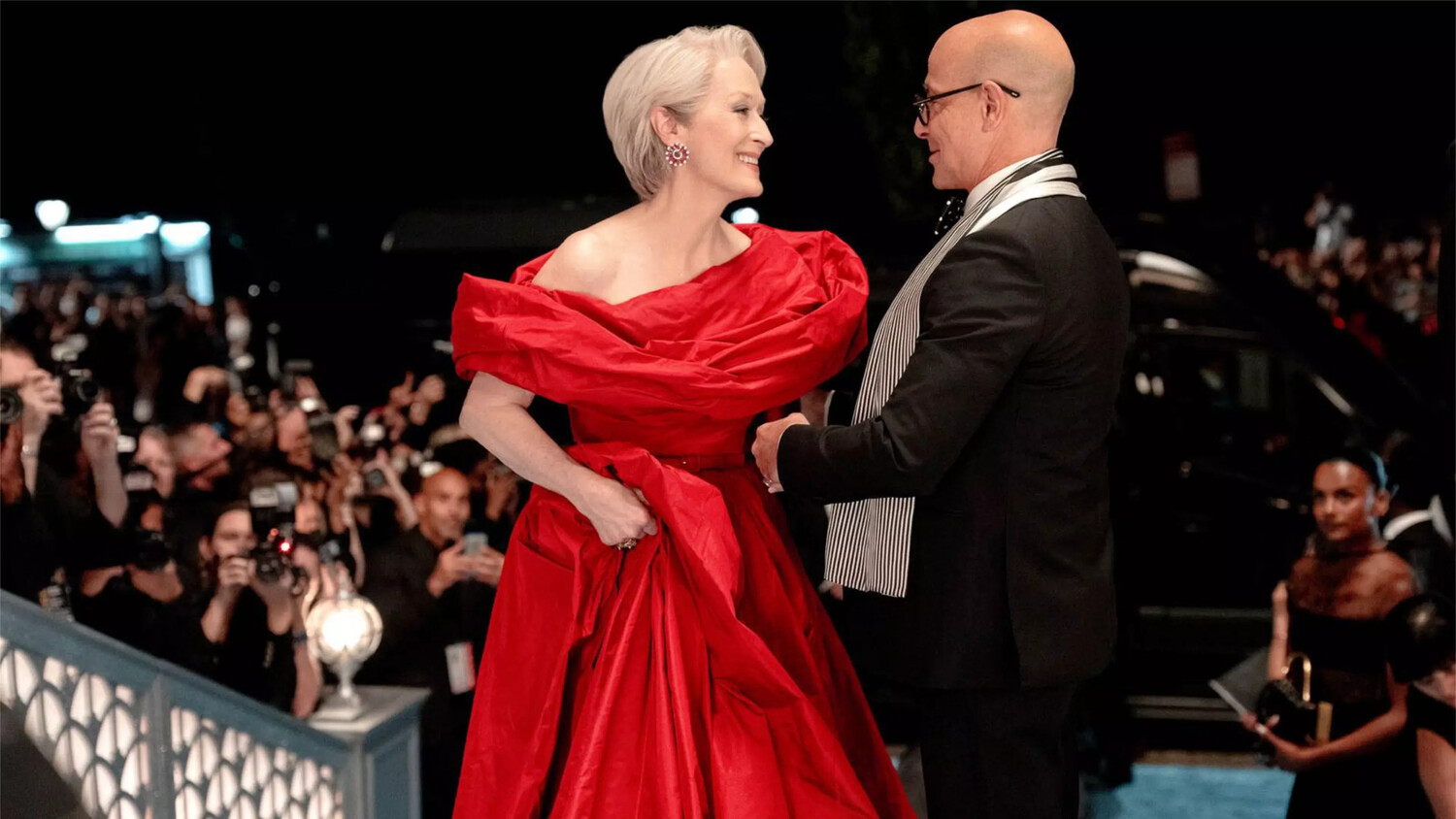 Теплый междусобойчик: рецензия на фильм «Дьявол носит Prada 2»