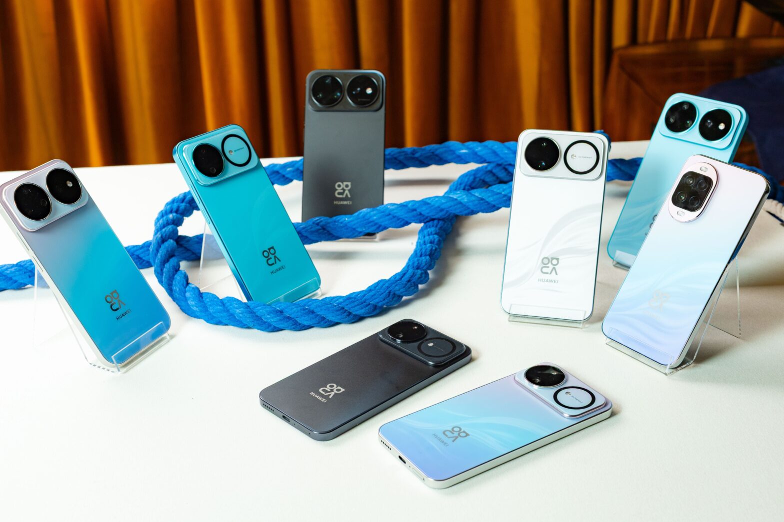 В России стартовали продажи смартфонов серии HUAWEI nova 16s и наушников HUAWEI FreeBuds Neo