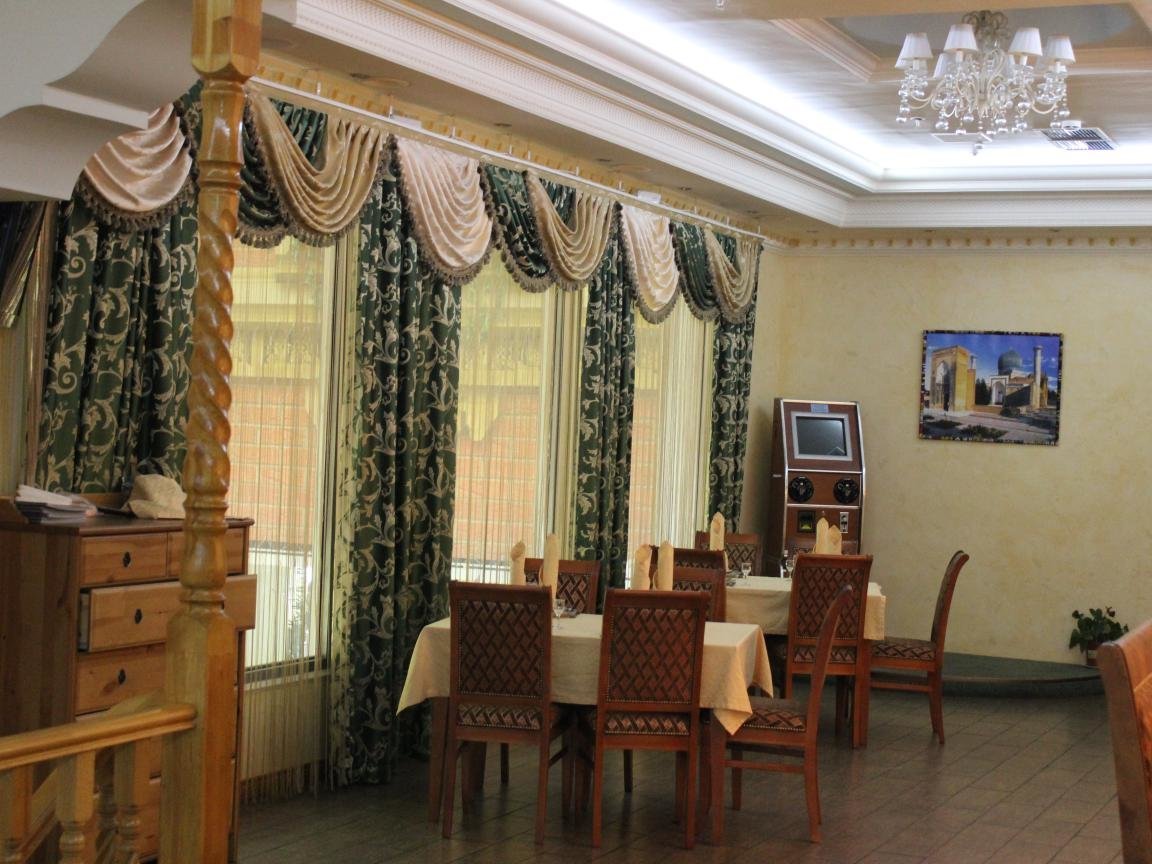 Кафе огни москвы. Ресторан огни востока нижний тагил. Кафе огни востока на водном стадионе. Кафе огни ярославль. Кафе огни москвы.